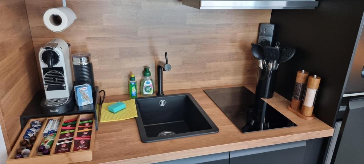 Federnest - Luxus-Studio - Kingsize Boxspringbett - Home-Office Mit Monitor Und Drucker - 11 Min Hbf Дуйсбург Екстериор снимка