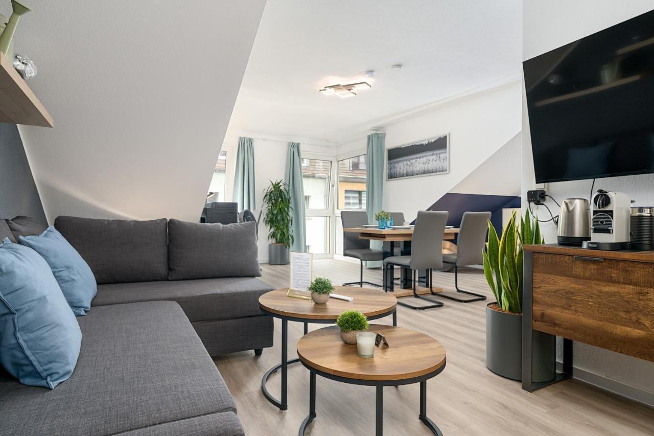 Federnest - Luxus-Studio - Kingsize Boxspringbett - Home-Office Mit Monitor Und Drucker - 11 Min Hbf Дуйсбург Екстериор снимка