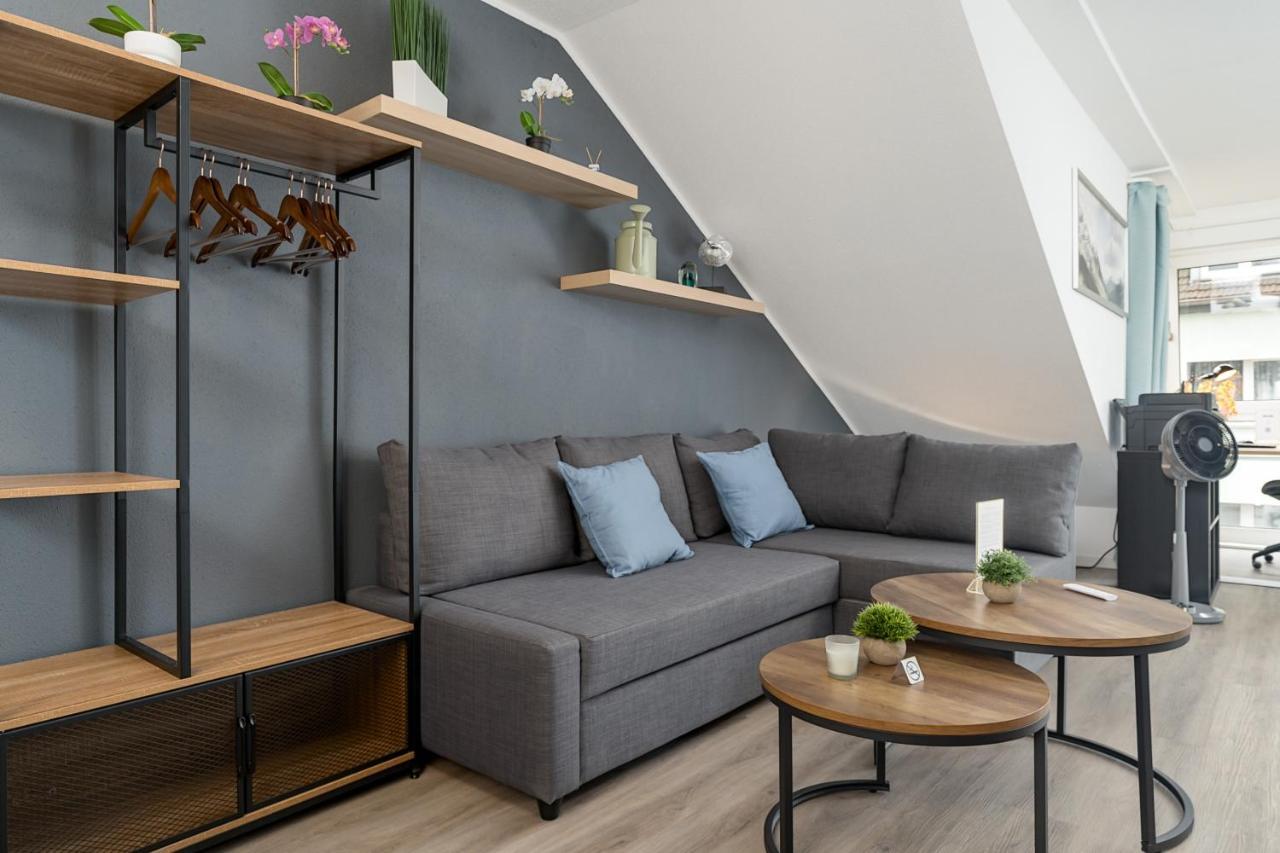 Federnest - Luxus-Studio - Kingsize Boxspringbett - Home-Office Mit Monitor Und Drucker - 11 Min Hbf Дуйсбург Екстериор снимка